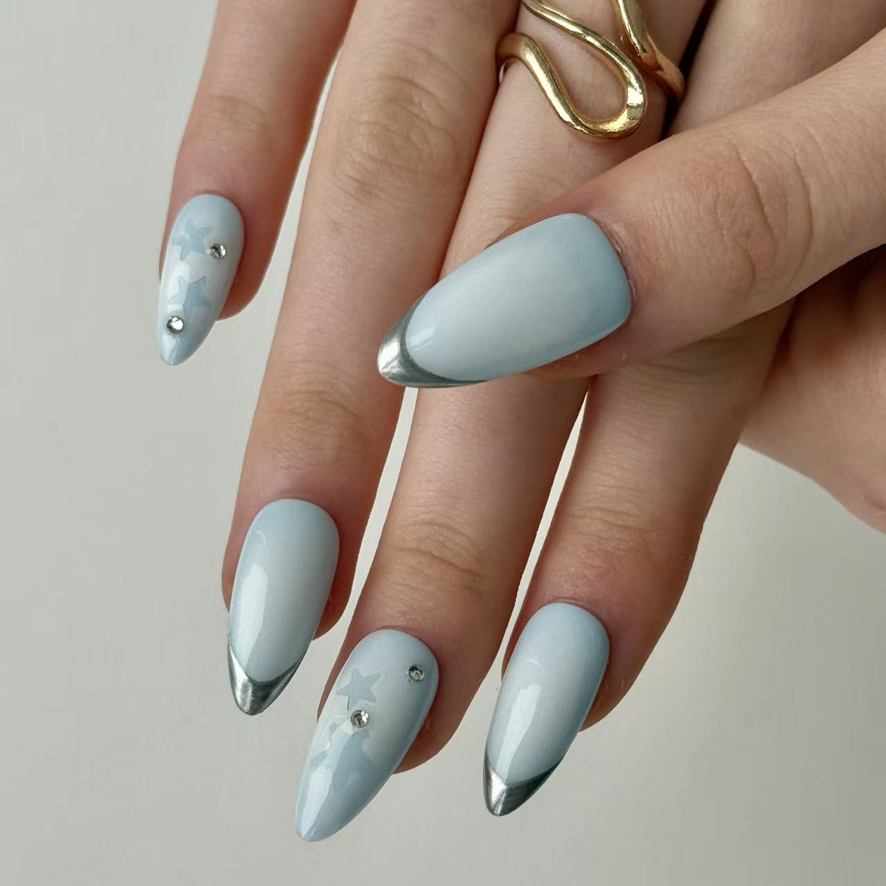Arctic Ocean | 3D Handmade Reusable Press - on Nails | CLAWSIE Nails
