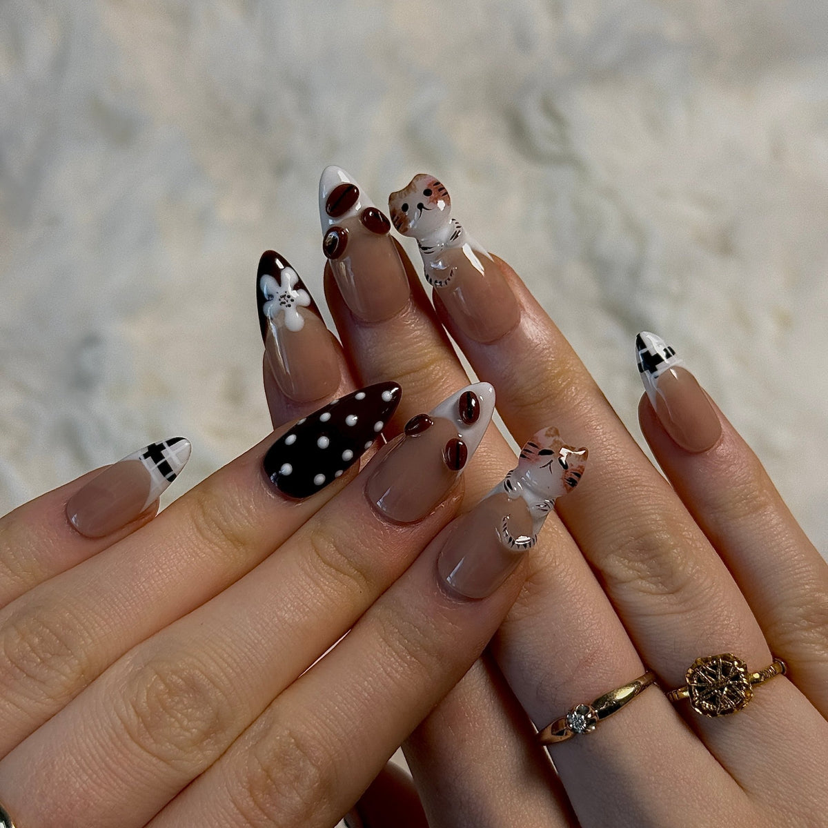 Cocoa Paws | 3D Handmade Reusable Press-on Nails | CLAWSIE Nails