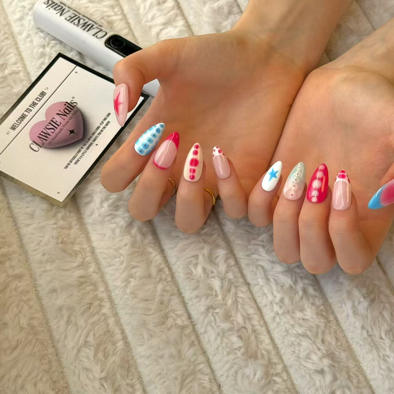 Coralis | Press - on Nails by CLAWSIE Nails