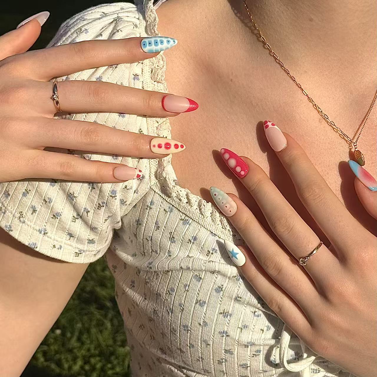Coralis | Press - on Nails by CLAWSIE Nails