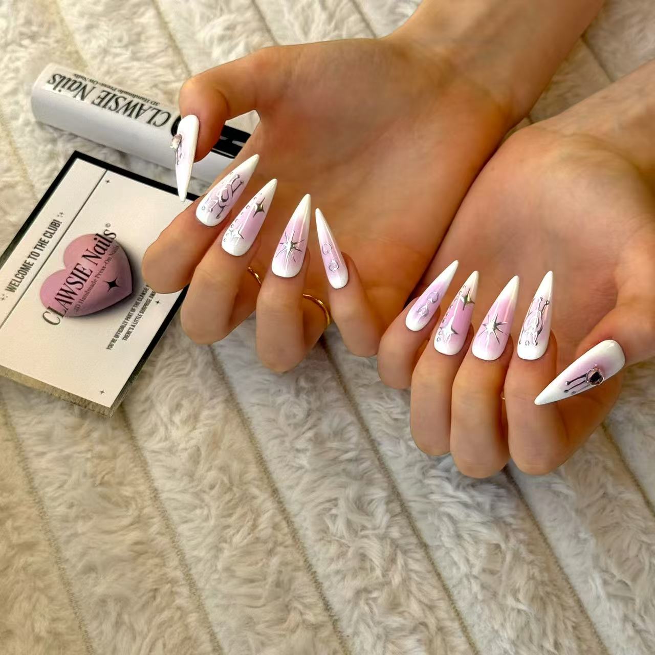 CYBERLUV | Press - on Nails by CLAWSIE Nails