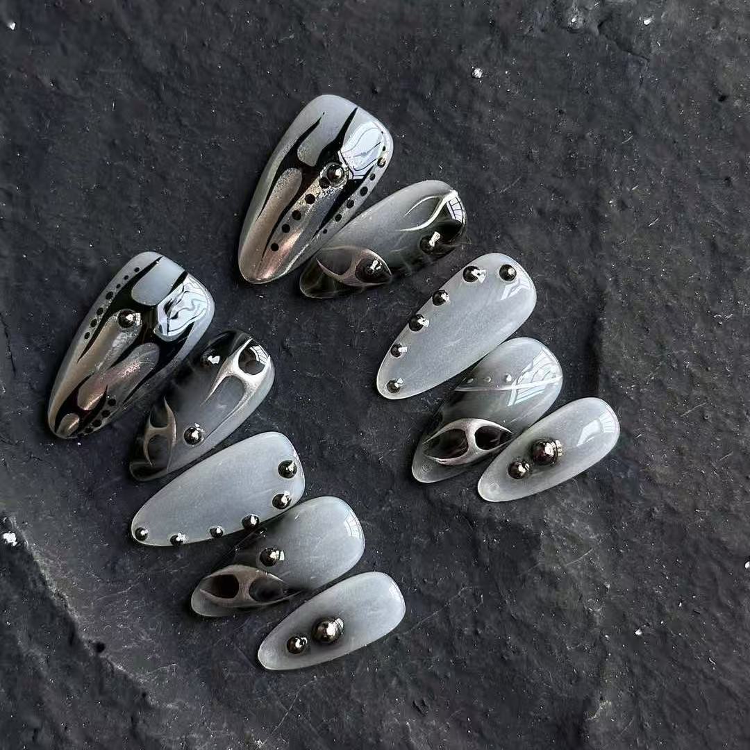 Cyrene | 3D Handmade Reusable Press - on Nails | CLAWSIE Nails