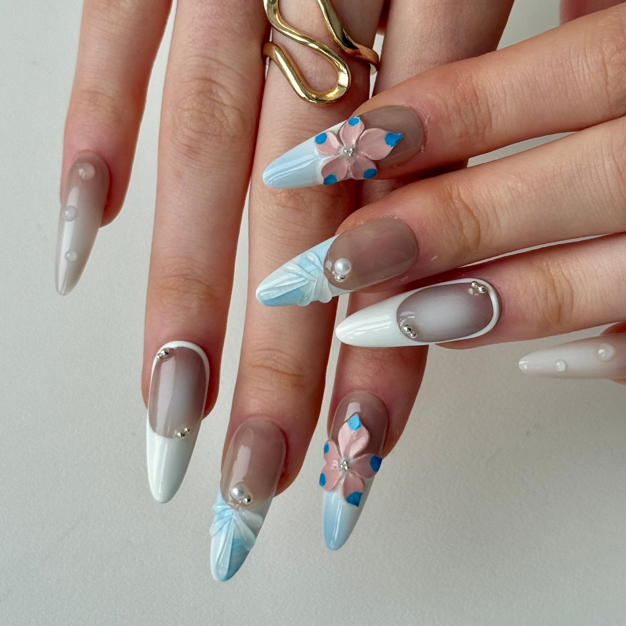 Frost | 3D Handmade Reusable Press - on Nails | CLAWSIE Nails