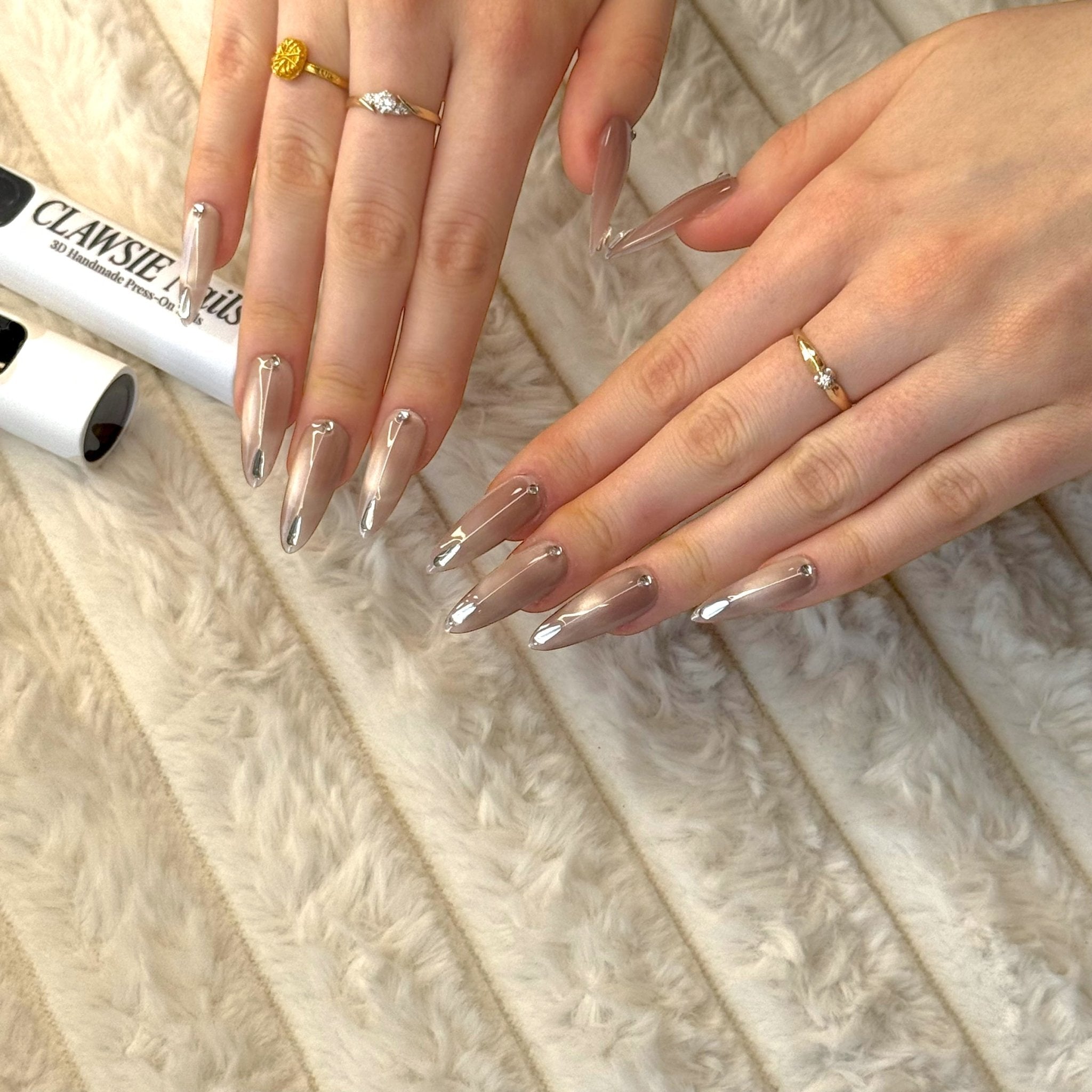 SHEEN | Press - on Nails by CLAWSIE Nails