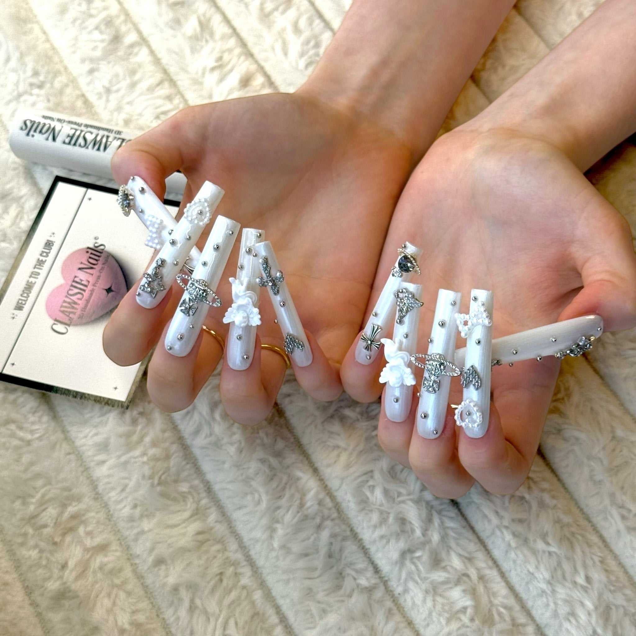 Altar | Press - on Nails by CLAWSIE Nails