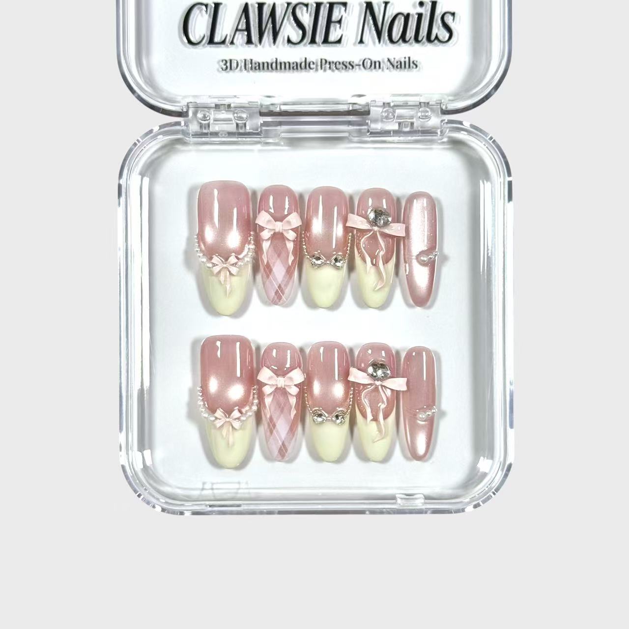 AMOUR | Press - on Nails by CLAWSIE Nails