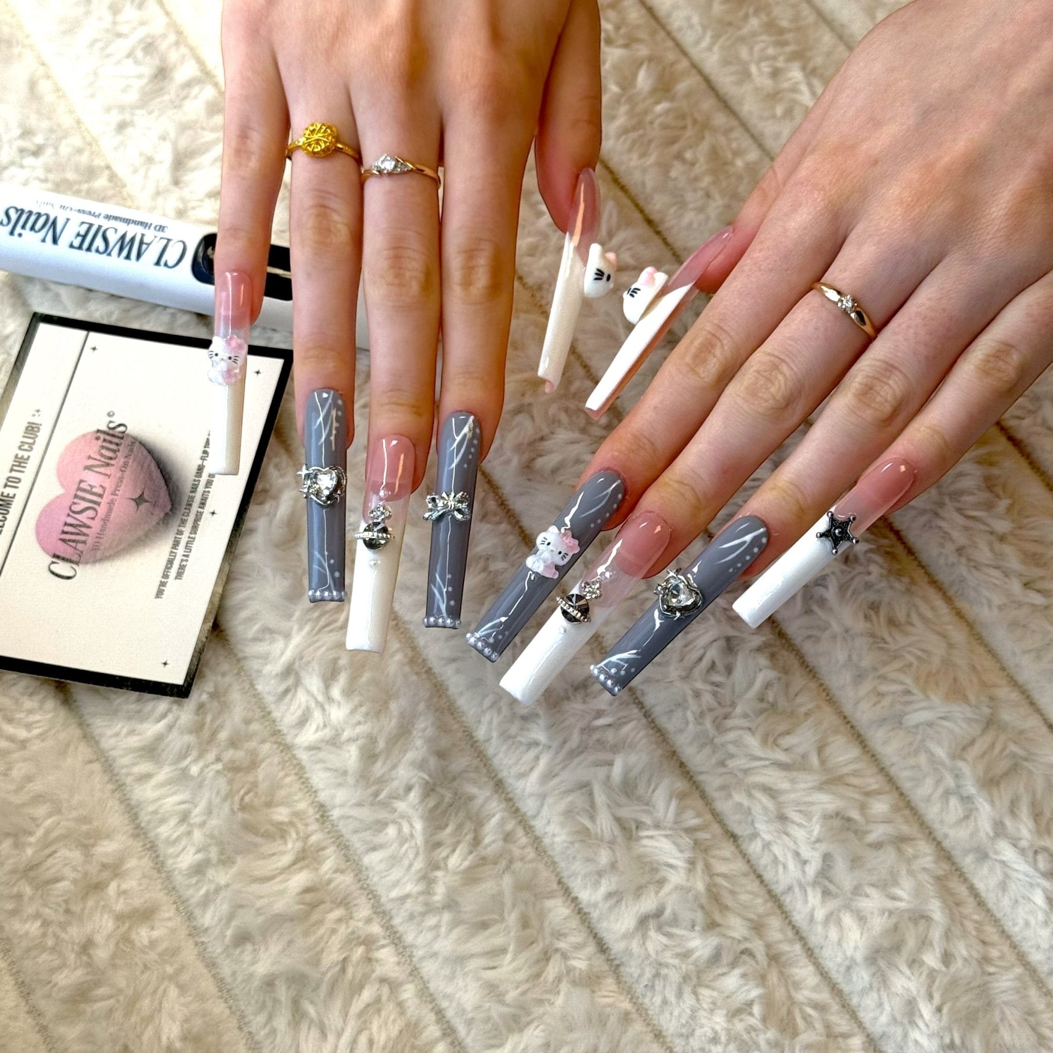 AshDoll | Press - on Nails by CLAWSIE Nails