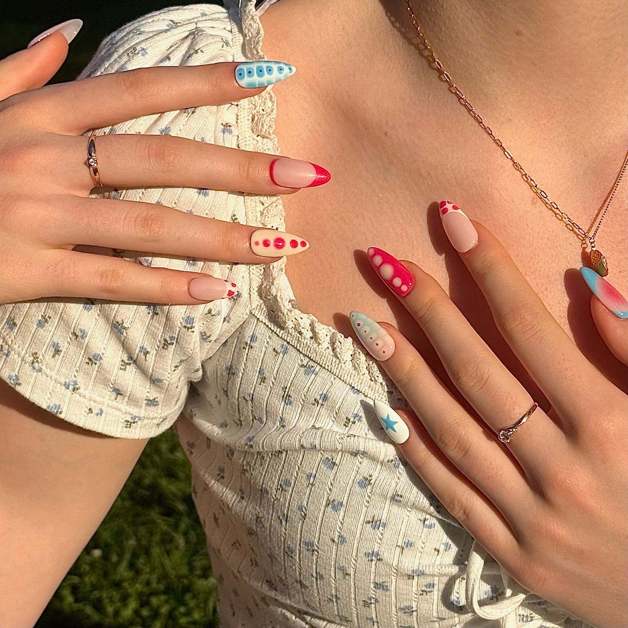 Beach Goddess | 3D Handmade Reusable Press - on Nails | CLAWSIE Nails