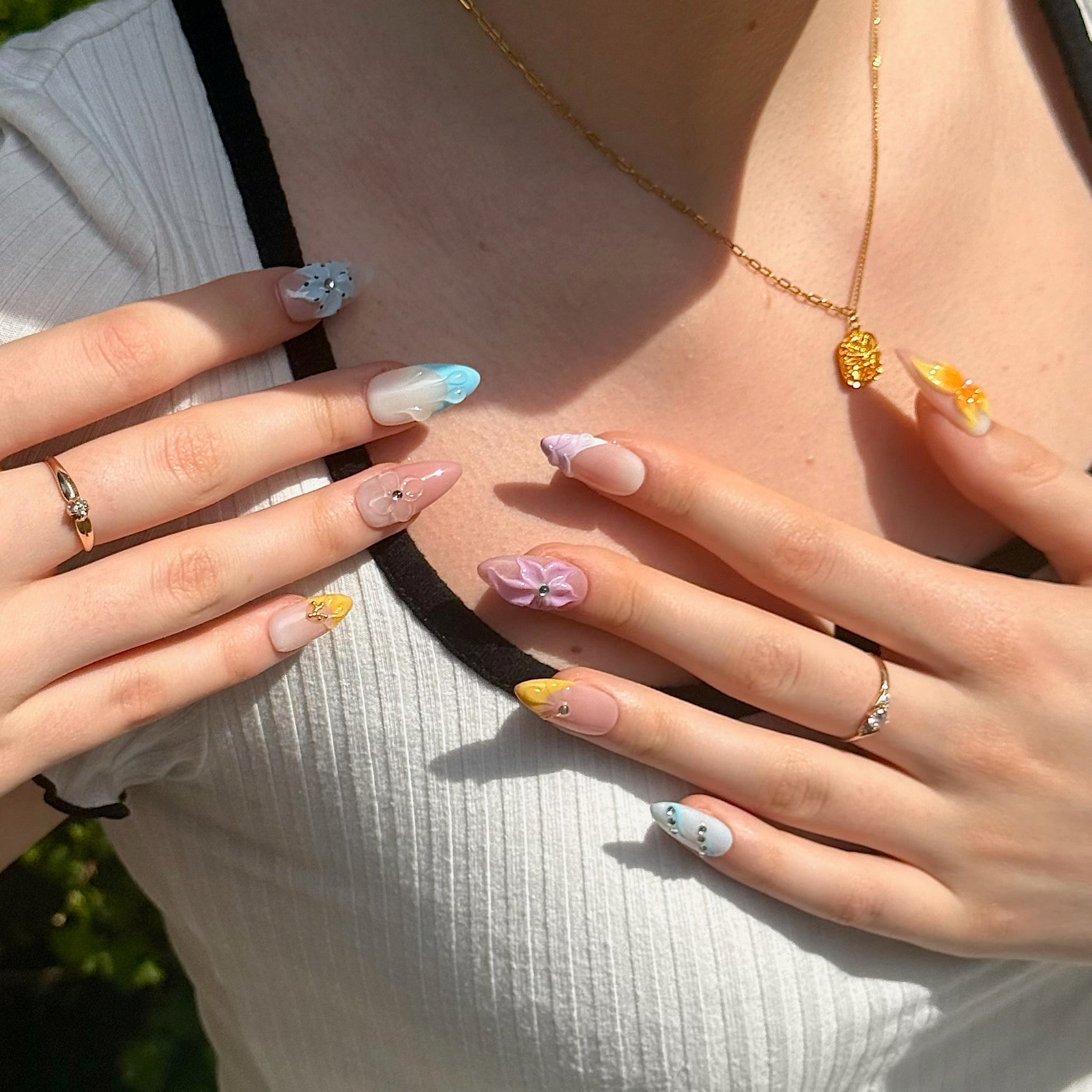 Beach Goddess | 3D Handmade Reusable Press - on Nails | CLAWSIE Nails