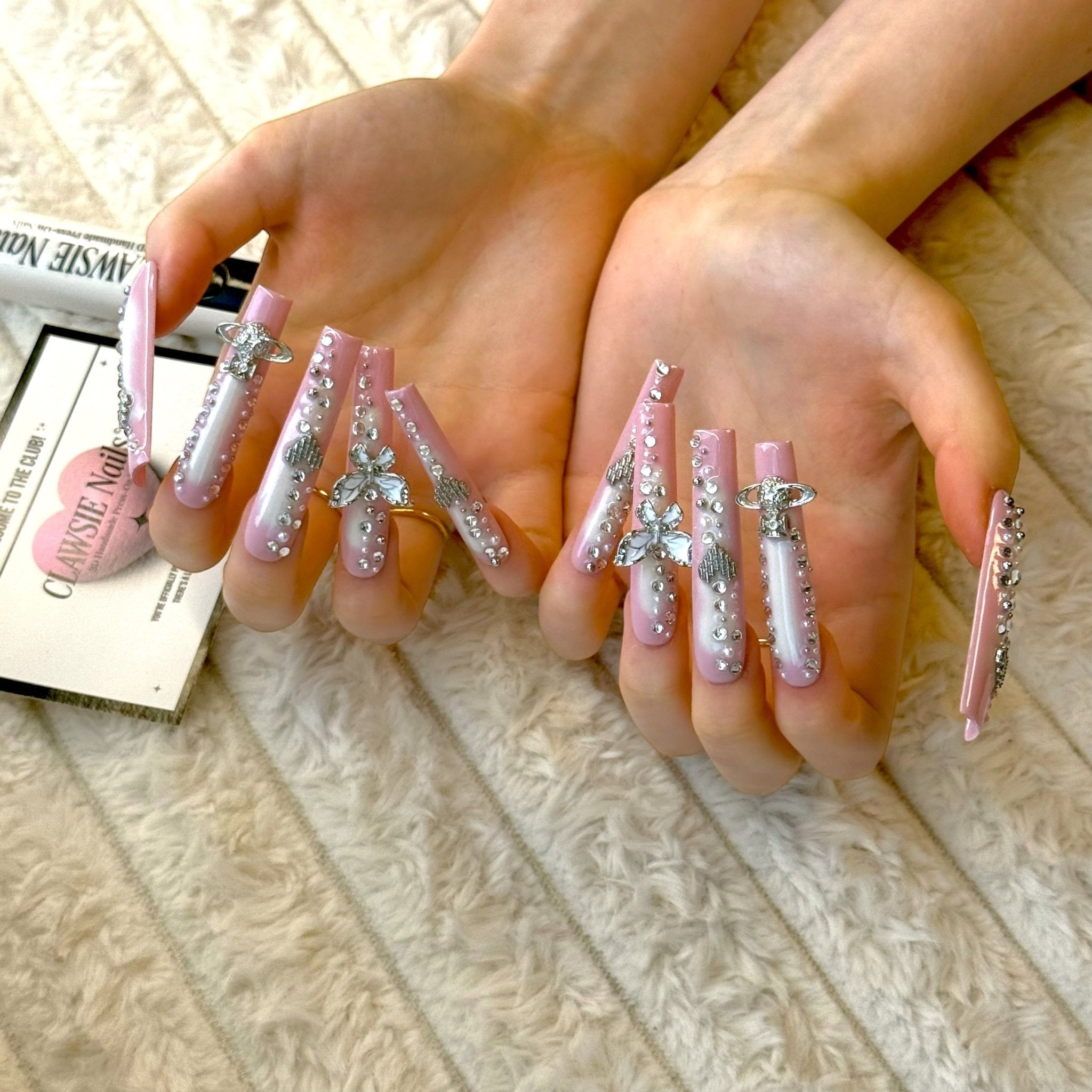 Butterflya | Press - on Nails by CLAWSIE Nails