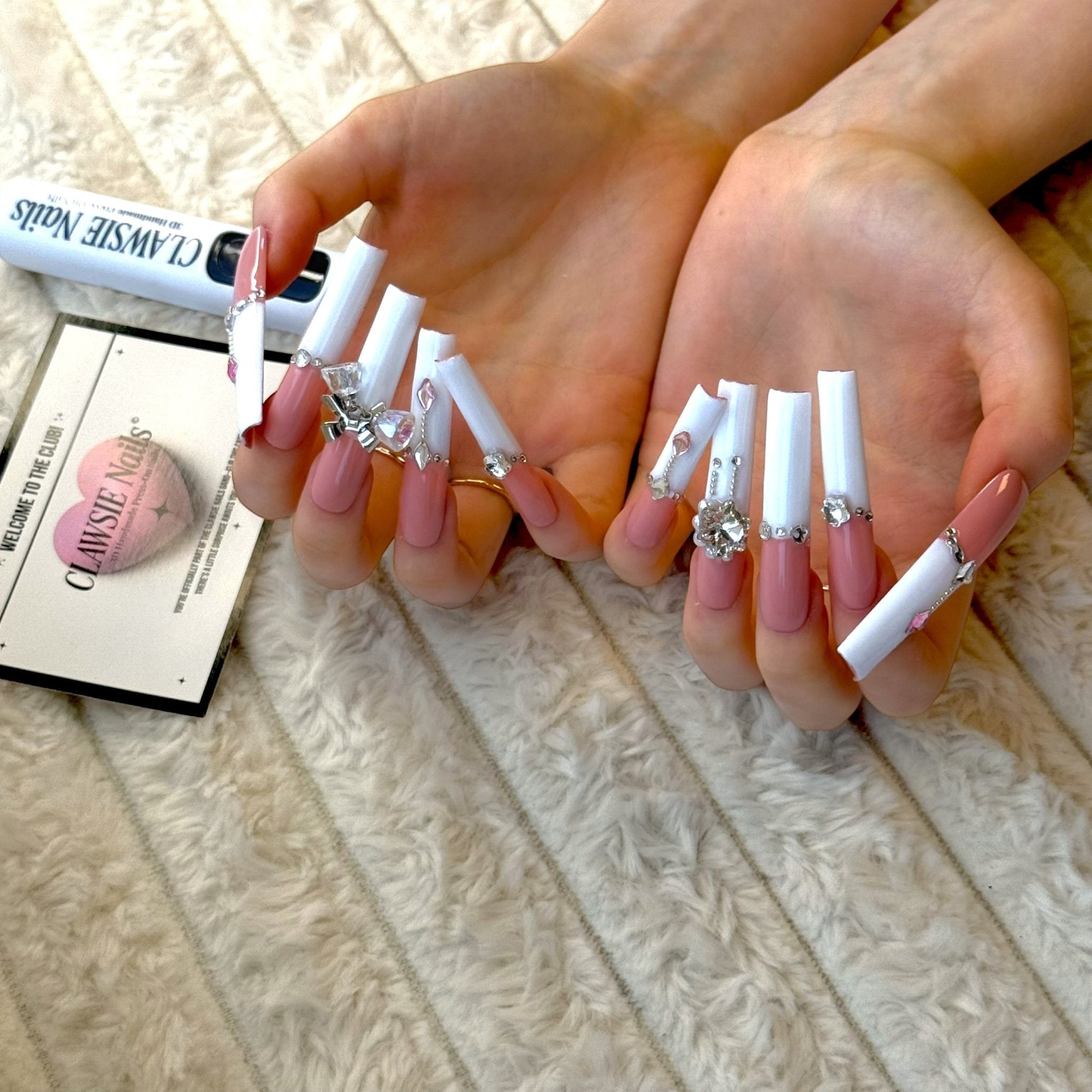 Carat | Press - on Nails by CLAWSIE Nails