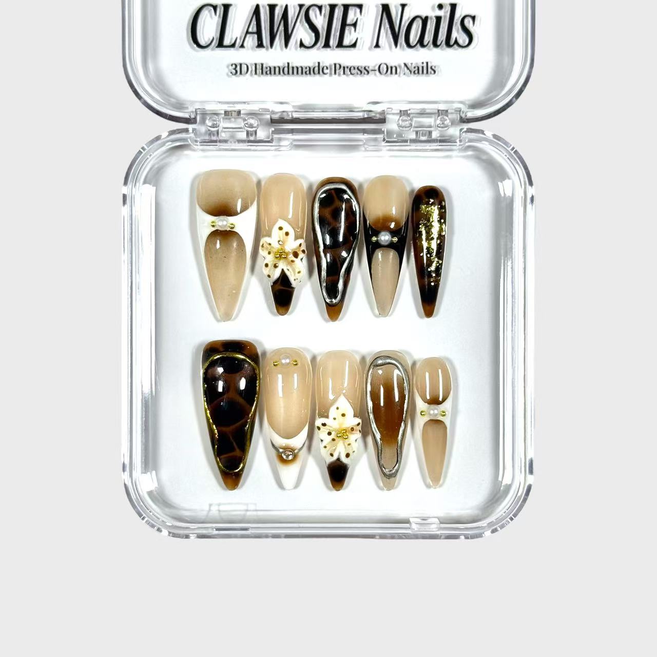 Carmaro | Press - on Nails by CLAWSIE Nails