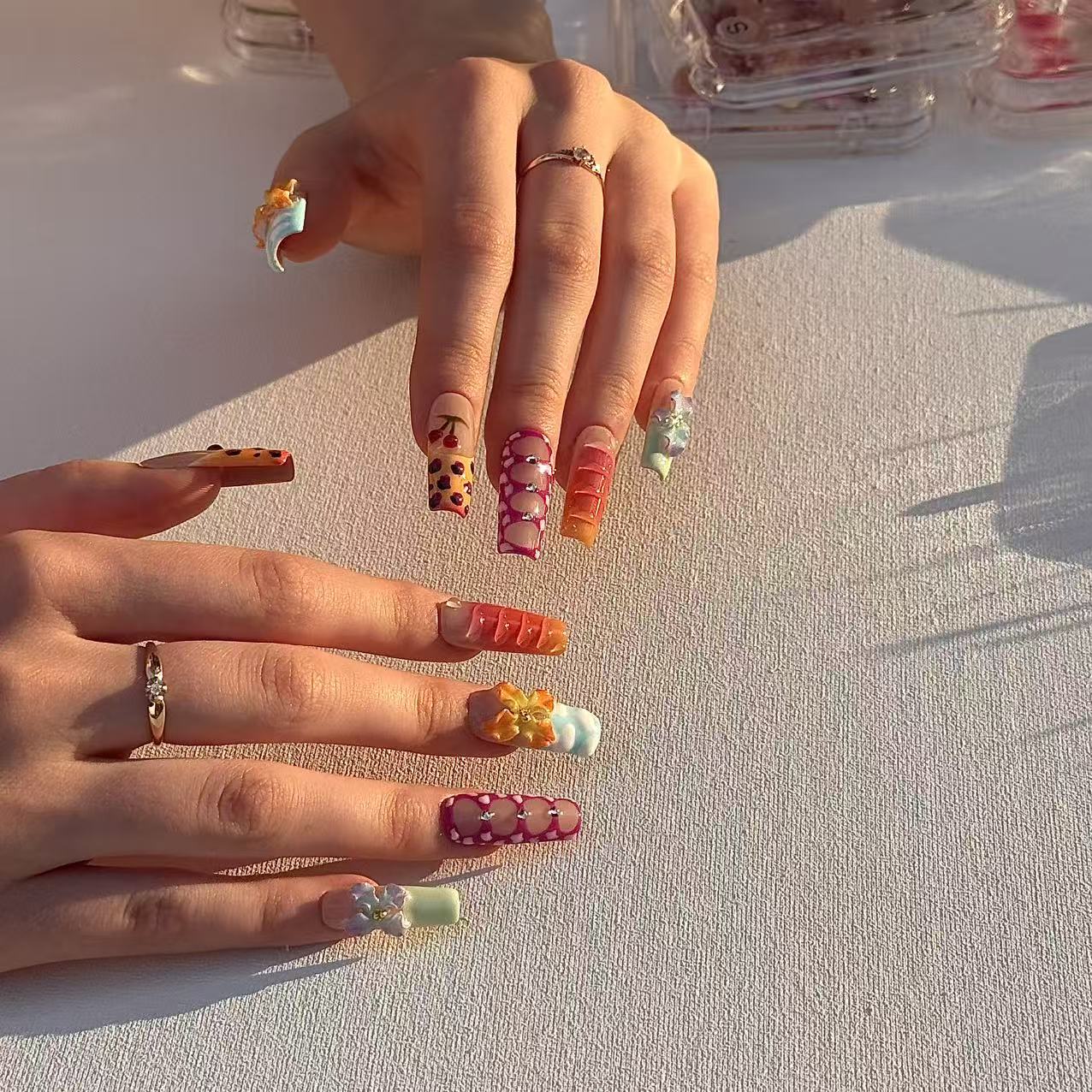 Carvella | Press - on Nails by CLAWSIE Nails
