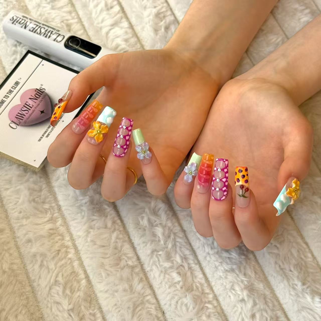Carvella | Press - on Nails by CLAWSIE Nails