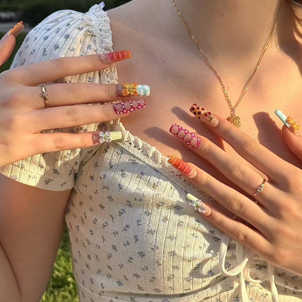 Carvella | Press - on Nails by CLAWSIE Nails