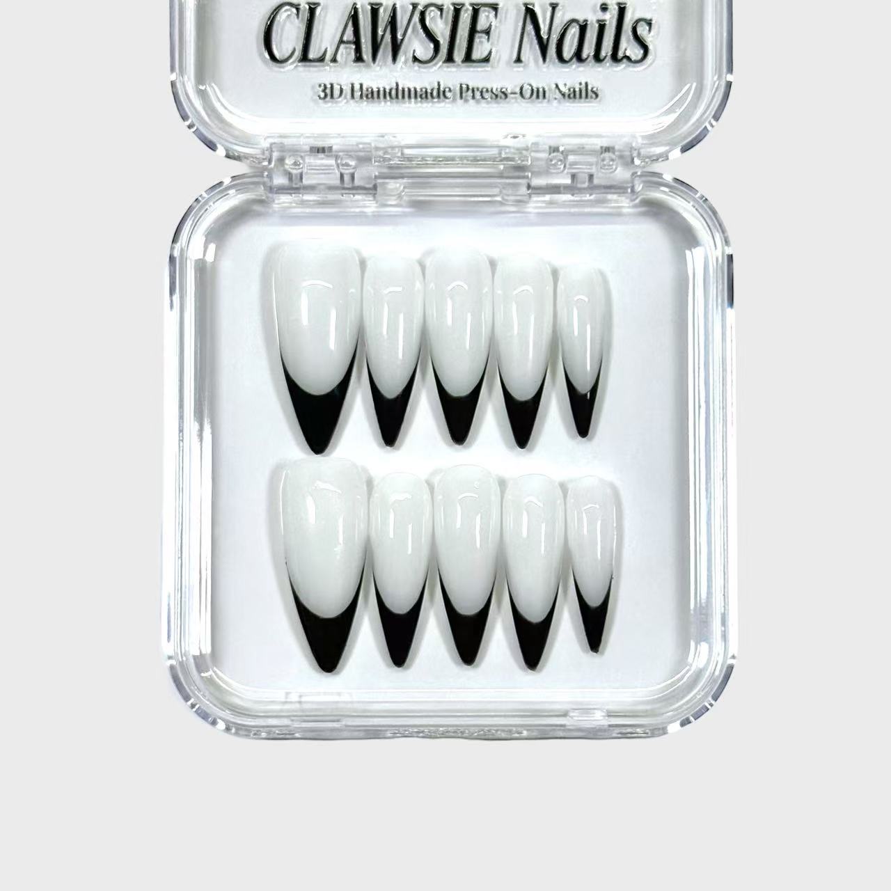 Chic | Press - on Nails by CLAWSIE Nails