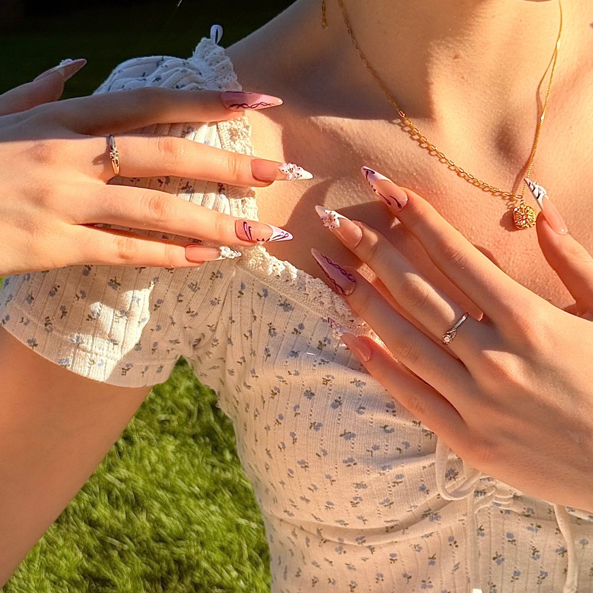 Eclipse | Press - on Nails by CLAWSIE Nails