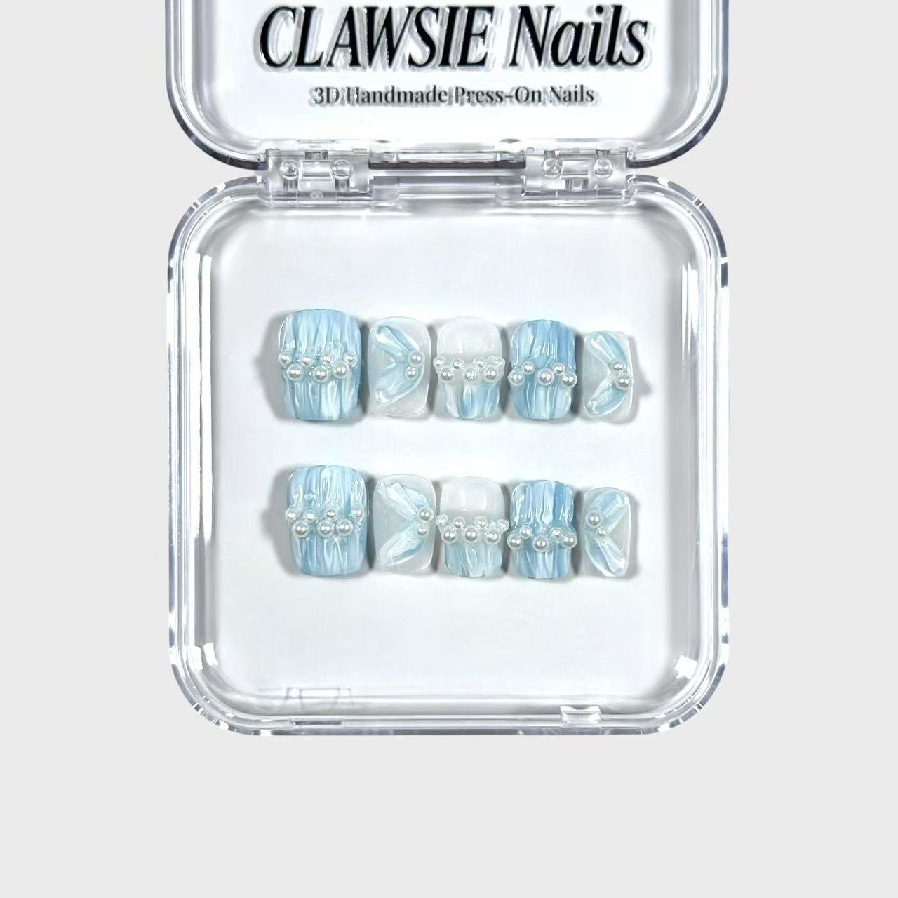 EIRA | Press - on Nails by CLAWSIE Nails