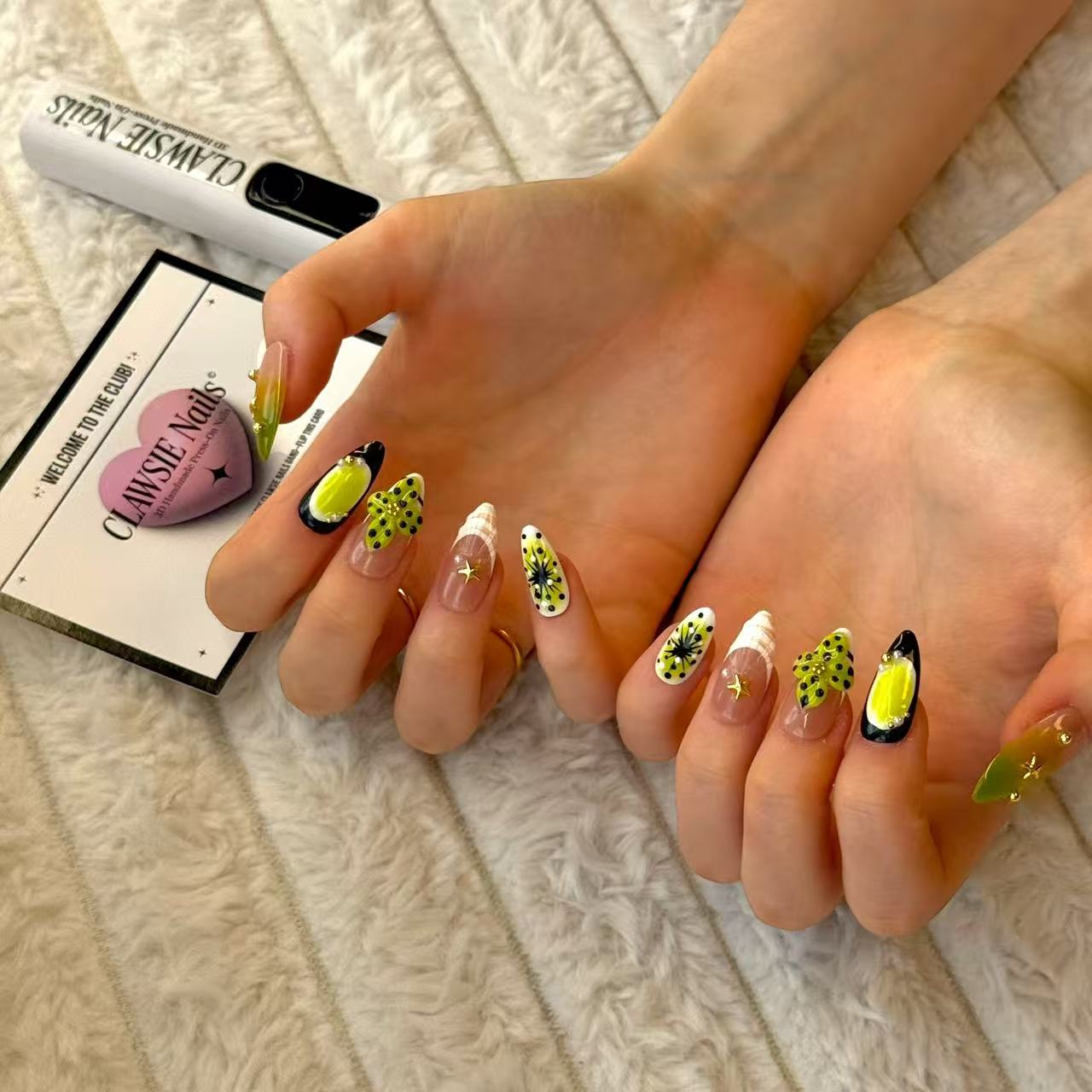 Emerisse | Press - on Nails by CLAWSIE Nails