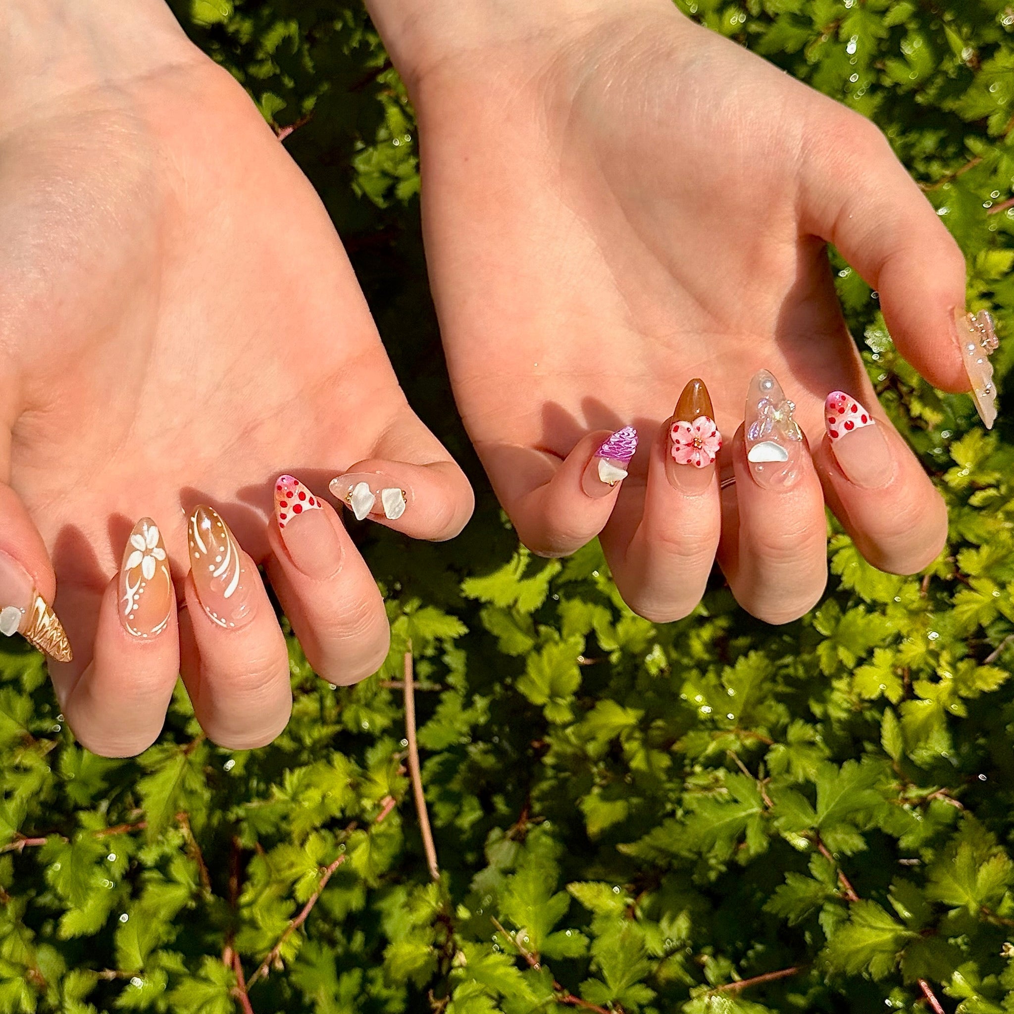 Golden Hour | 3D Handmade Reusable Press - on Nails | CLAWSIE Nails
