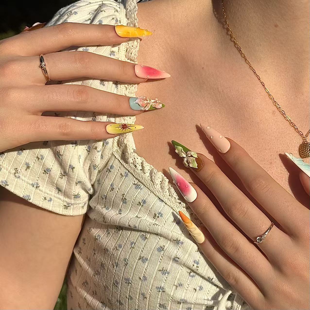 Ibiska | Press - on Nails by CLAWSIE Nails