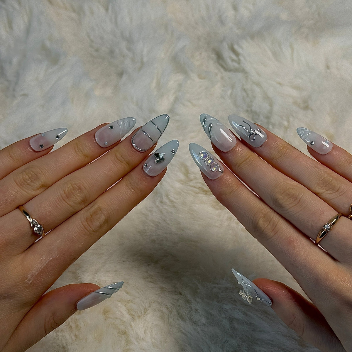 Icy Flow | 3D Handmade Reusable Press-on Nails | CLAWSIE Nails