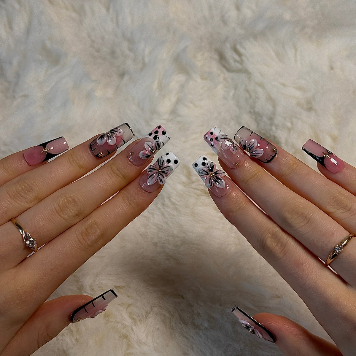 Ink Charm | 3D Handmade Reusable Press-on Nails | CLAWSIE Nails