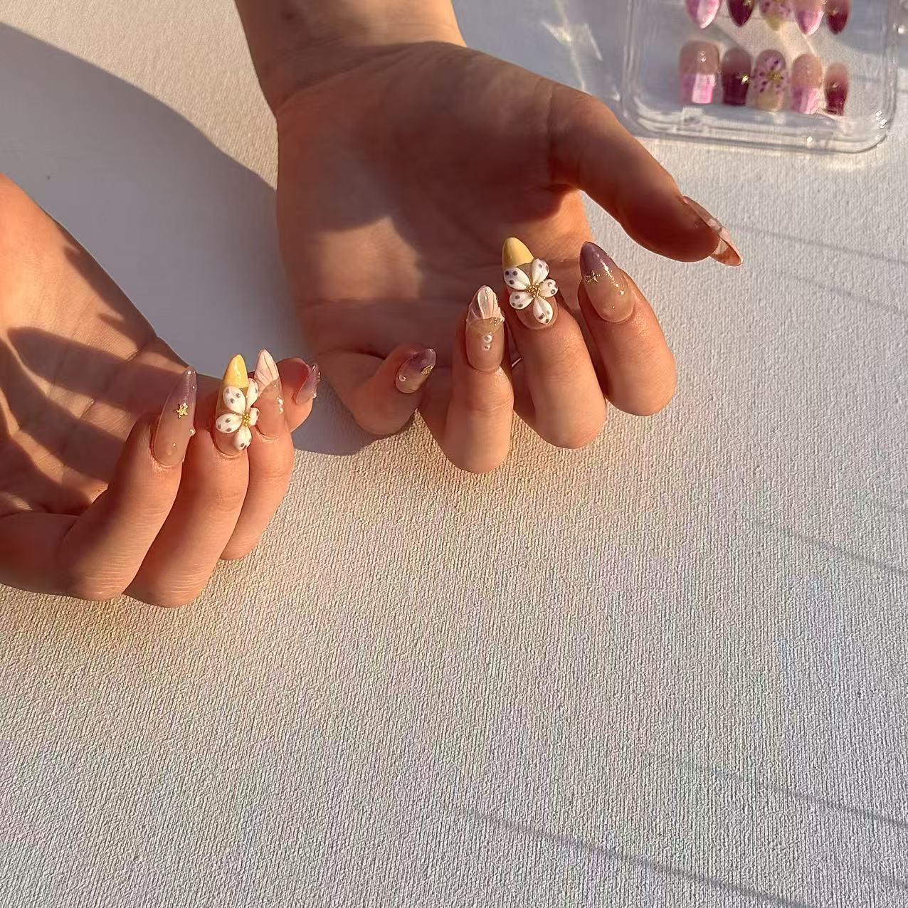 Lunaria | Press - on Nails by CLAWSIE Nails