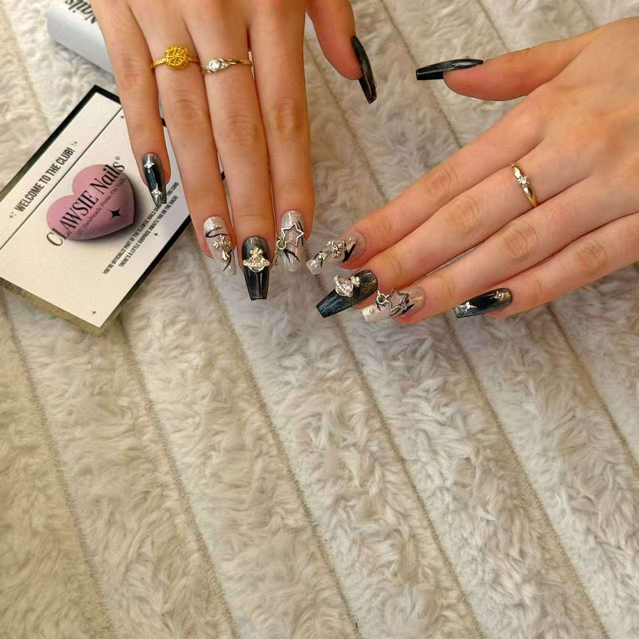 NOIRA | Press - on Nails by CLAWSIE Nails