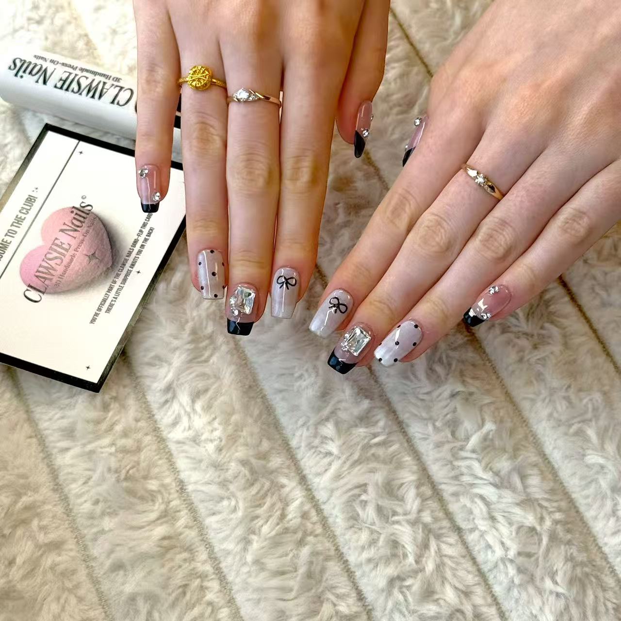 NOIRBOW | Press - on Nails by CLAWSIE Nails