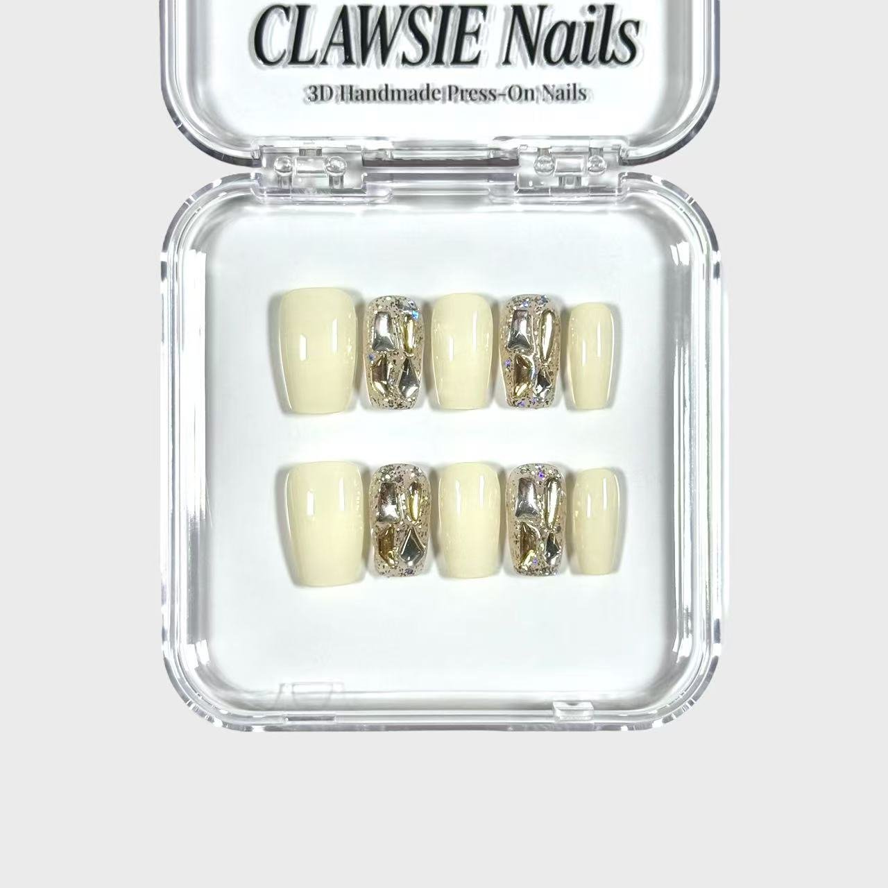 NOVA | Press - on Nails by CLAWSIE Nails