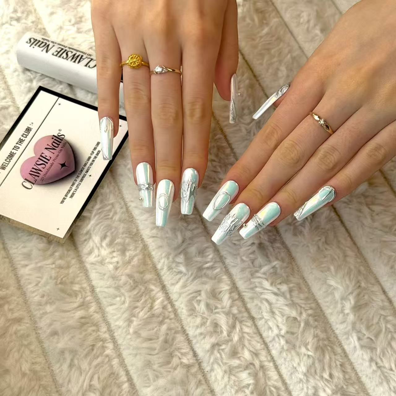 SILVARIS | Press - on Nails by CLAWSIE Nails