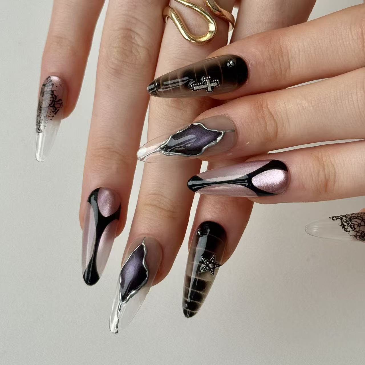 Siren | 3D Handmade Reusable Press - on Nails | CLAWSIE Nails