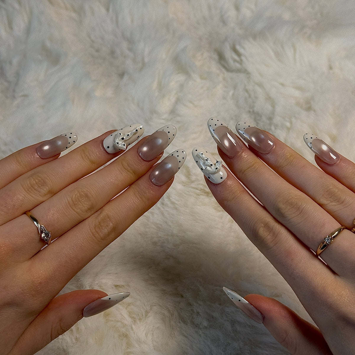 Vanilla Bow | 3D Handmade Reusable Press-on Nails | CLAWSIE Nails