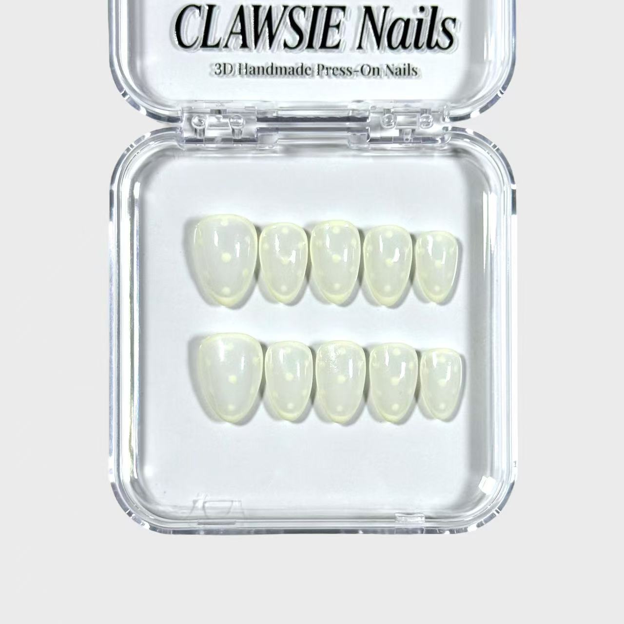 Vanilla Mist | 3D Handmade Reusable Press - on Nails | CLAWSIE Nails