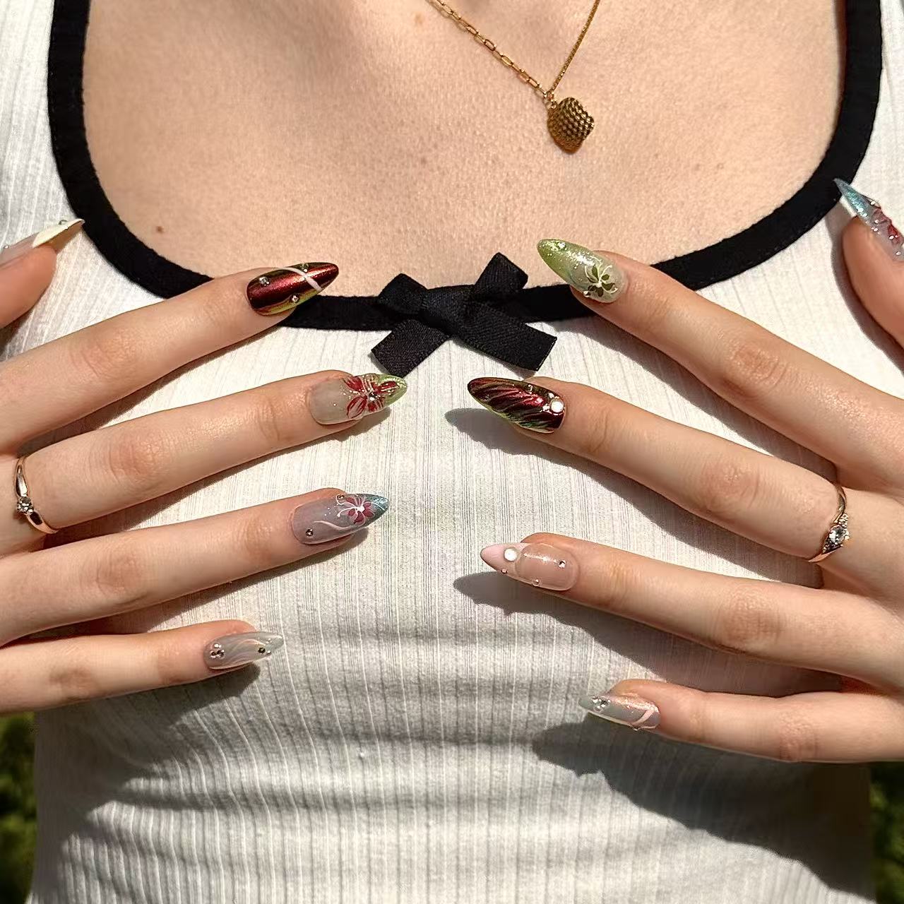 Virentia | Press - on Nails by CLAWSIE Nails